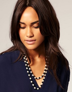 Image 3 of Oasis Mono Pearl Rope Necklace