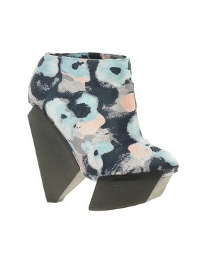Image 1 of Senso Deliah Print Cut Out Wedges